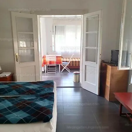 Kucko Apartmanhaz 아파트 발라톤알마디